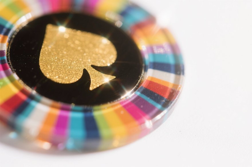 Casinos en ligne avec crypto-monnaies vs casinos traditionnels